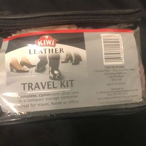 Kiwi Leather Shoe Cleaning Travel Kit